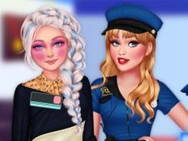 TikTok Fashion Police Makeover Online Dress Up Game